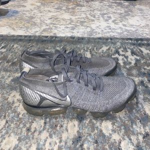 Nike Air Vapormax Flyknit 2 Size 12
